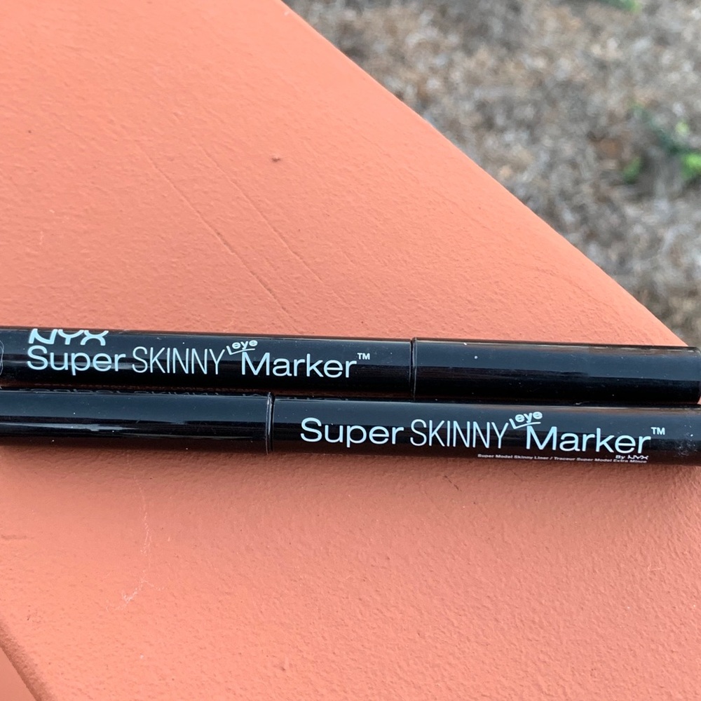 Two Super Skinny NYX  Eye Markers